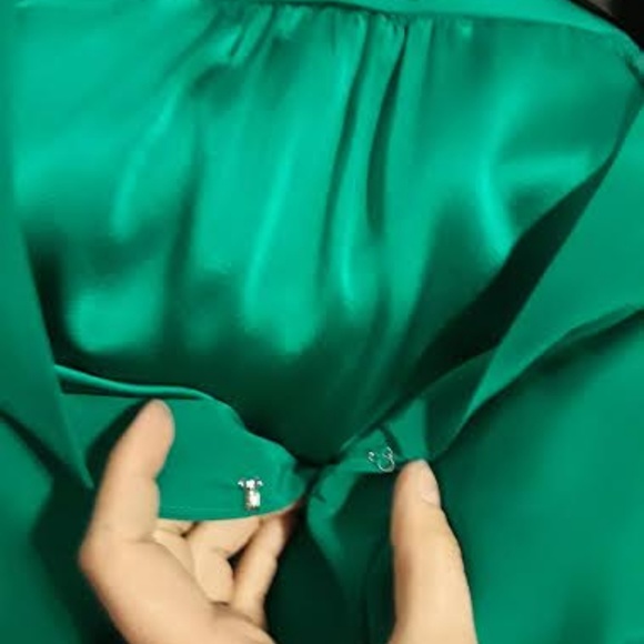 Alice and Trixie silk emerald green dress - Picture 5 of 8